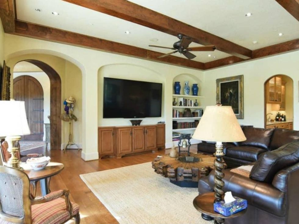 Living room at 12258 Creek Forest Dr. in Dallas