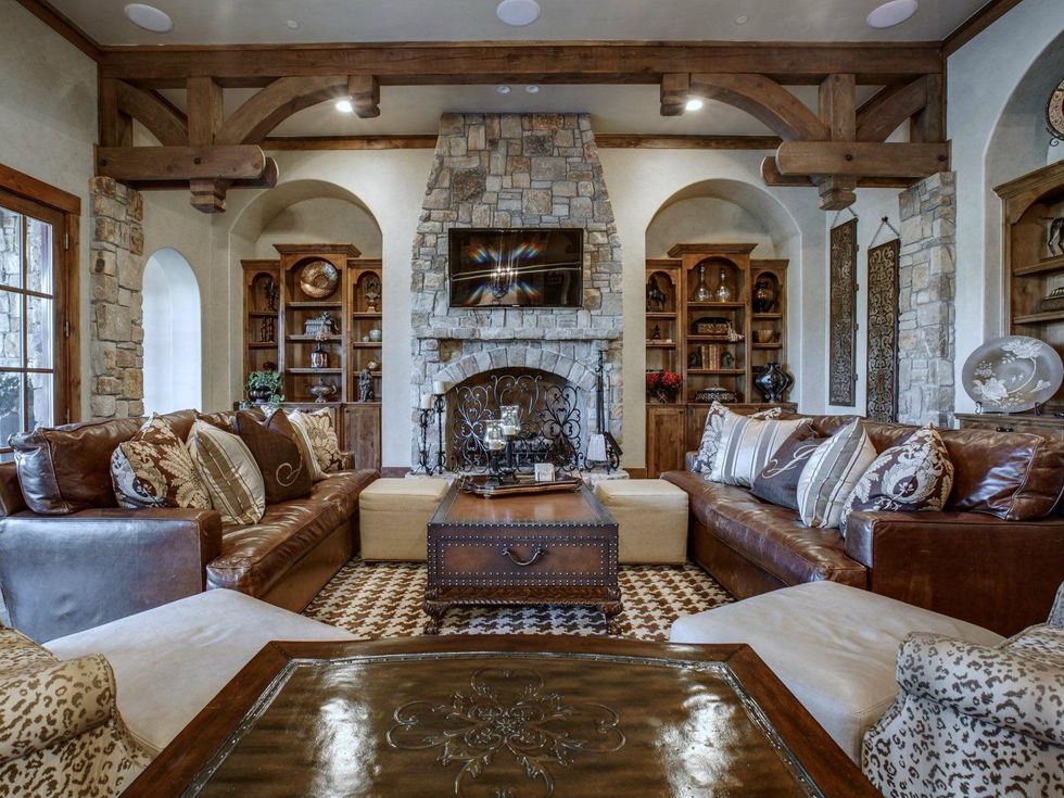 Living room at 1724 Wisteria Way in Westlake
