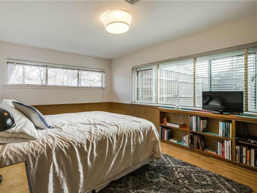 Lochwood Home for Sale