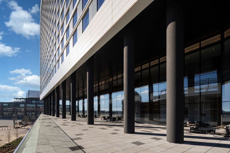 Loews Arlington Hotel