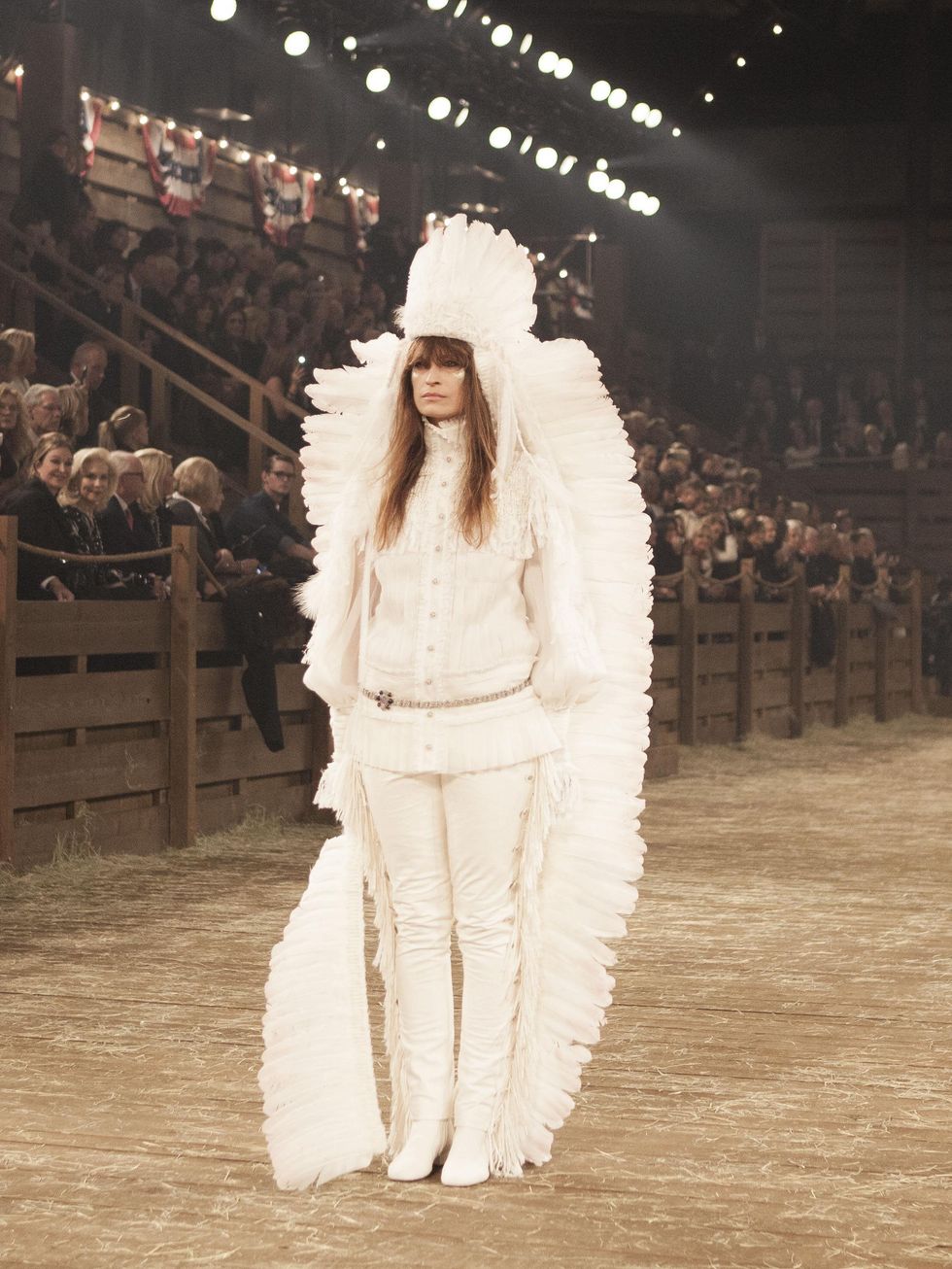 Look from Chanel Metiers d'Art in Dallas