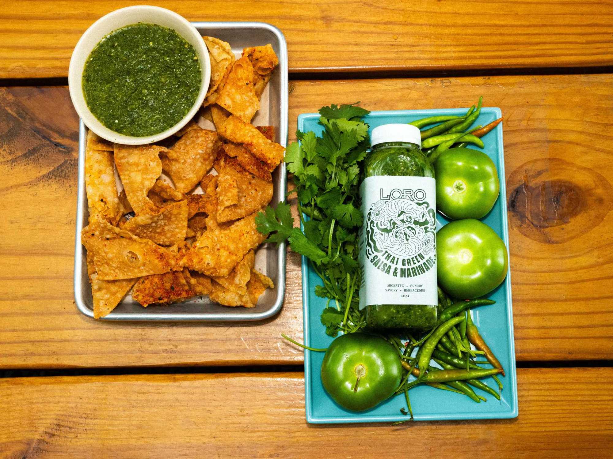 Loro Green Chili Salsa and Marinade