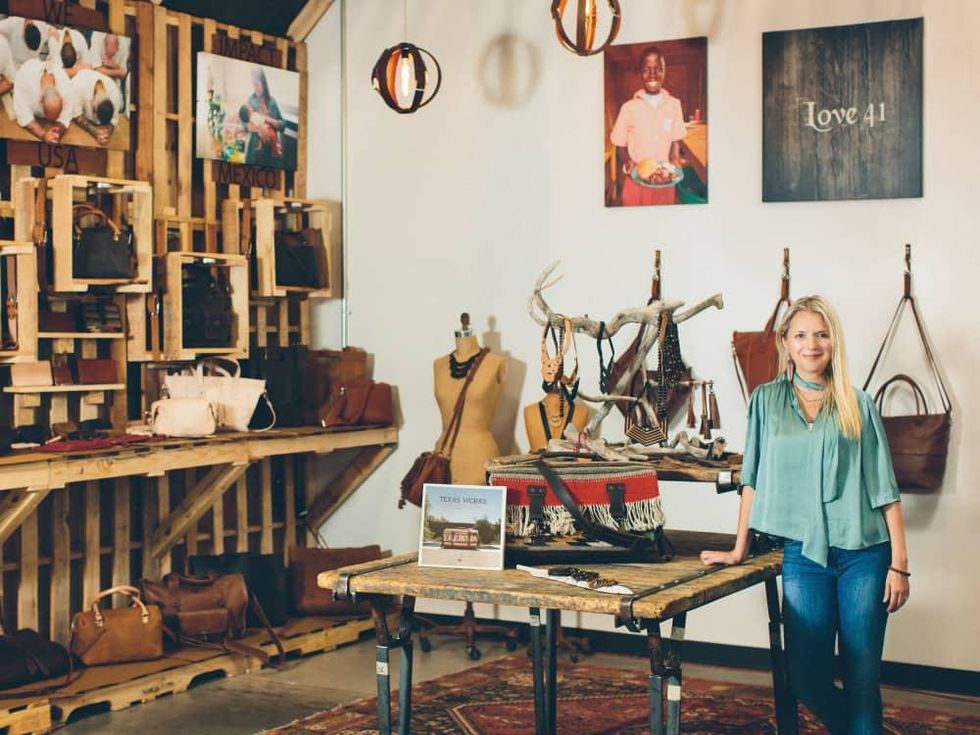 Love 41, Suzette Munson