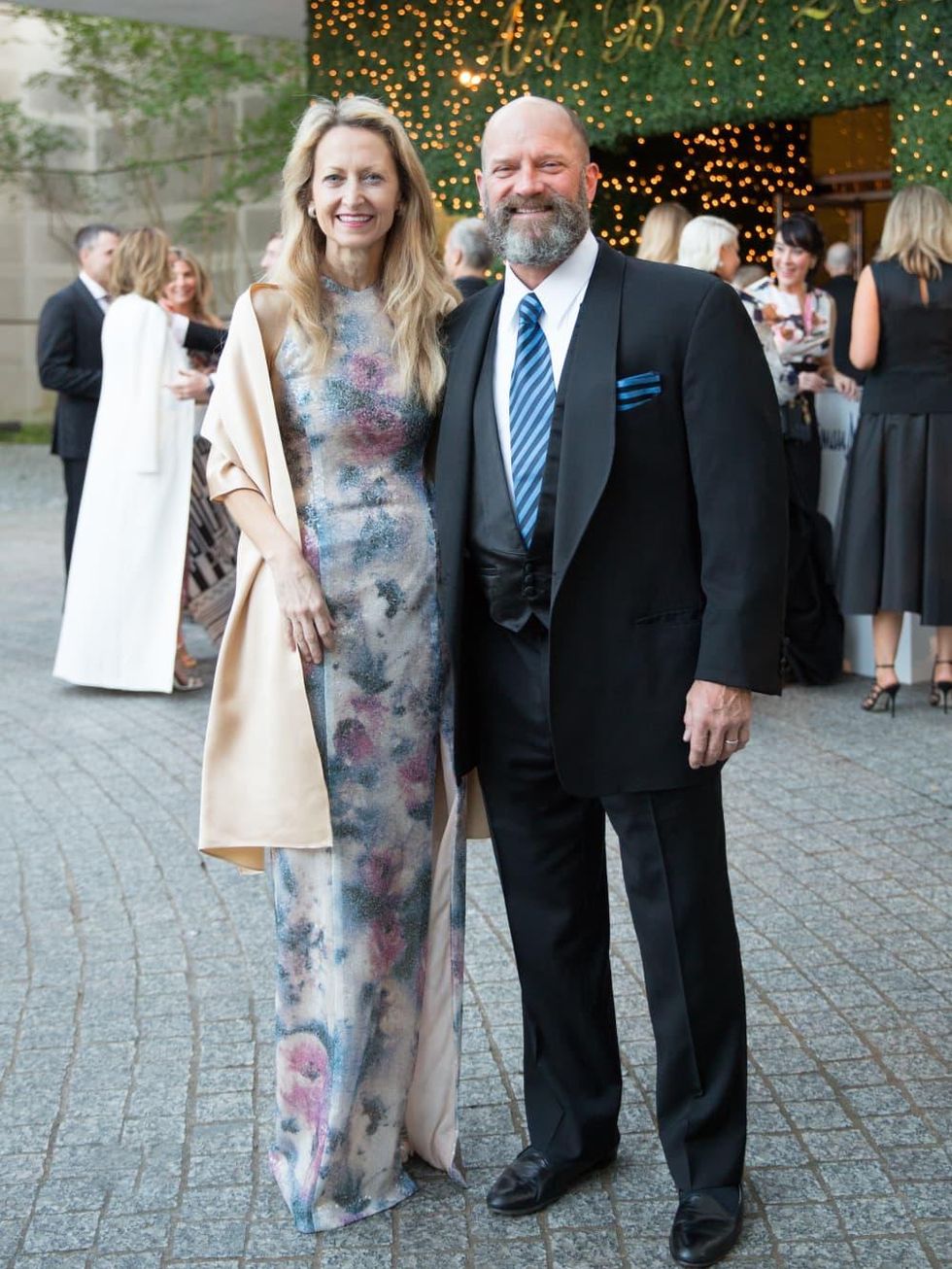 Lynn McBee, Allan McBee