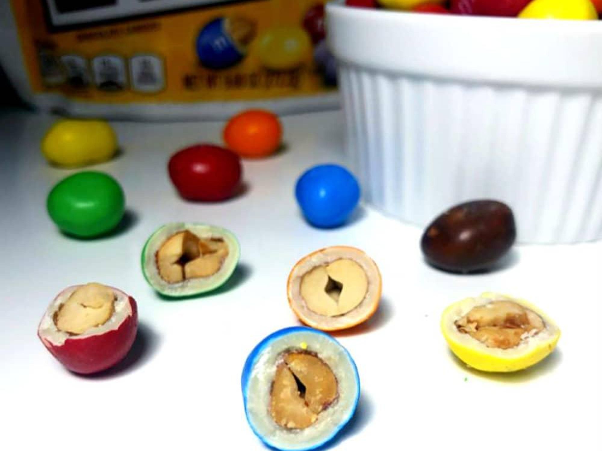 M&M white choc peanuts