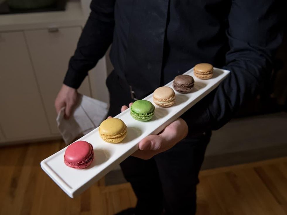 macarons, LR Art House