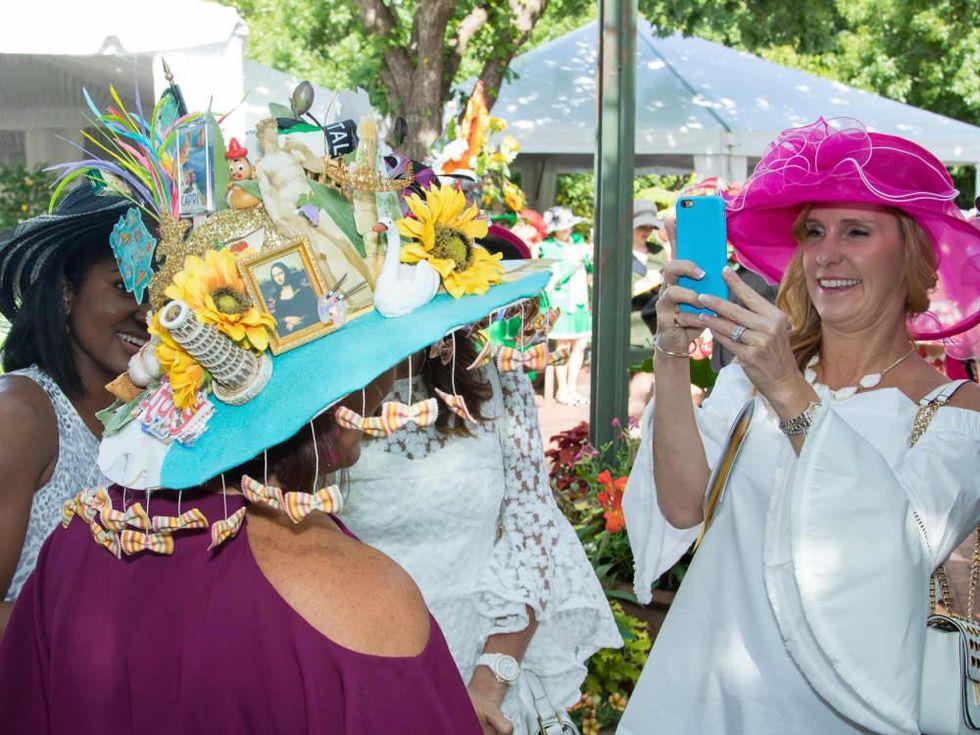 Mad Hatter's Tea 2017