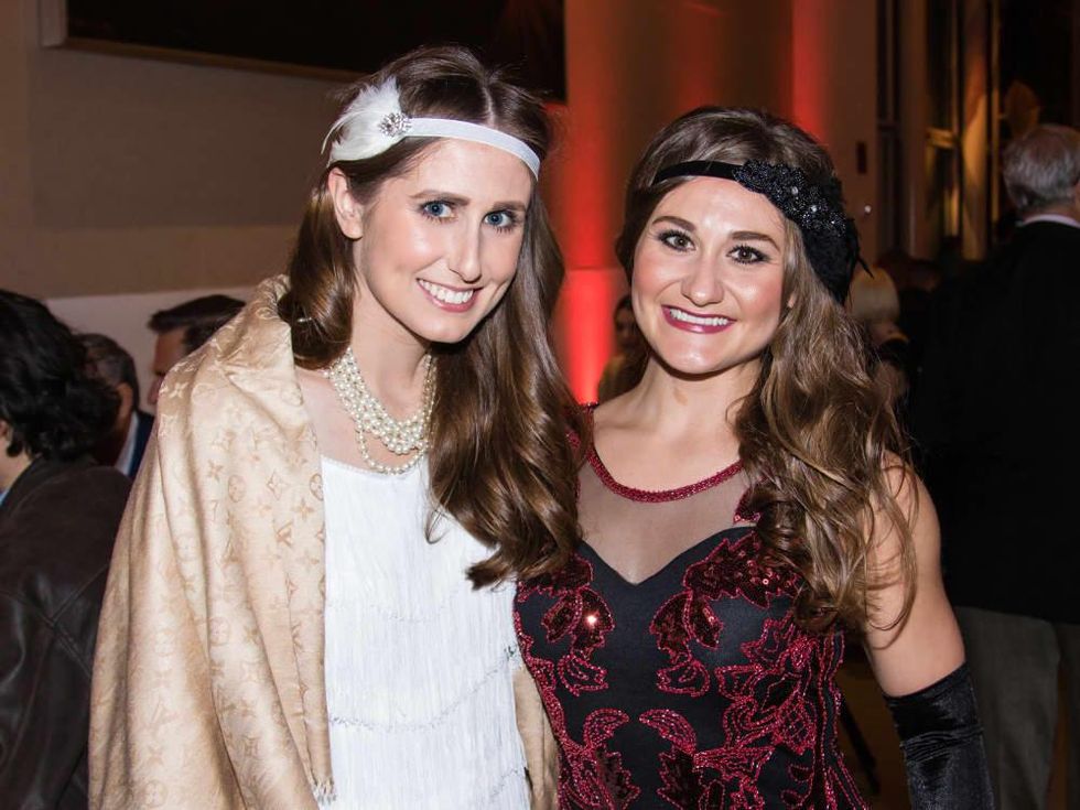 Mallory Biblo, Candis Konvicka