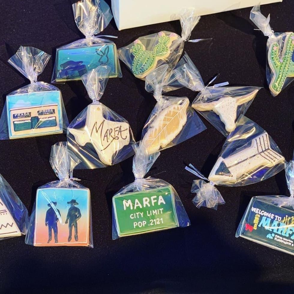 Marfa-themed cookies from Jenna Bakes