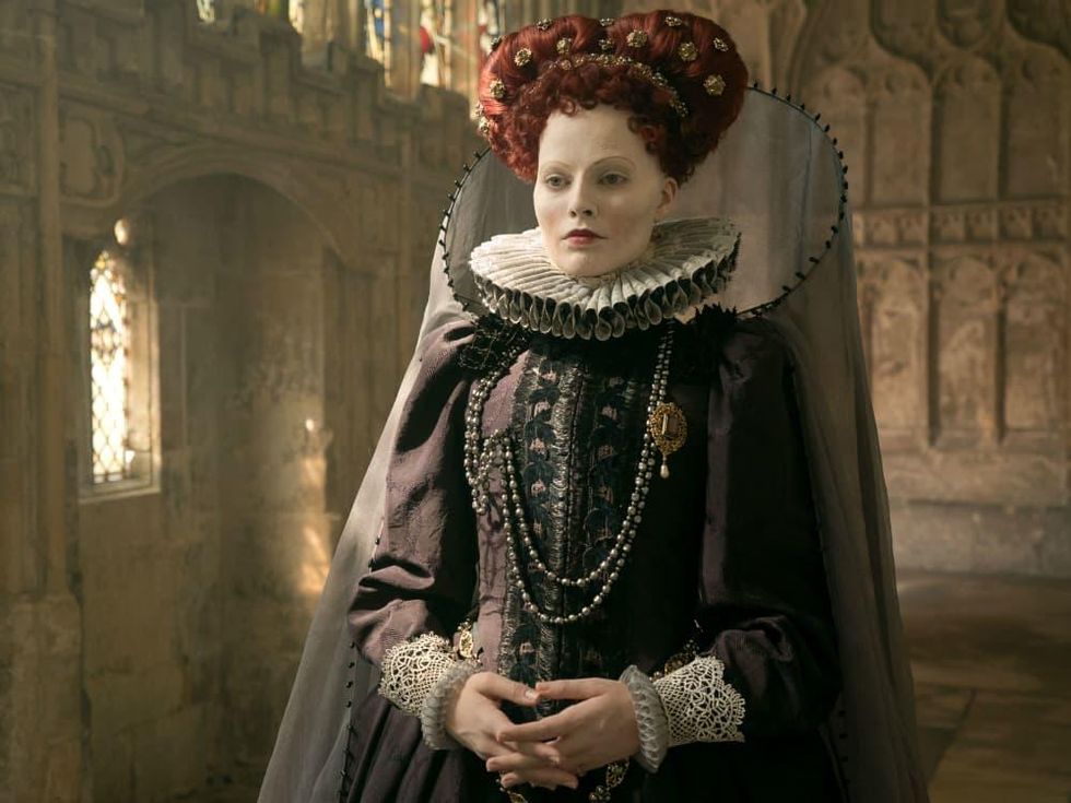 Margot Robbie in Mary Queen of Scots