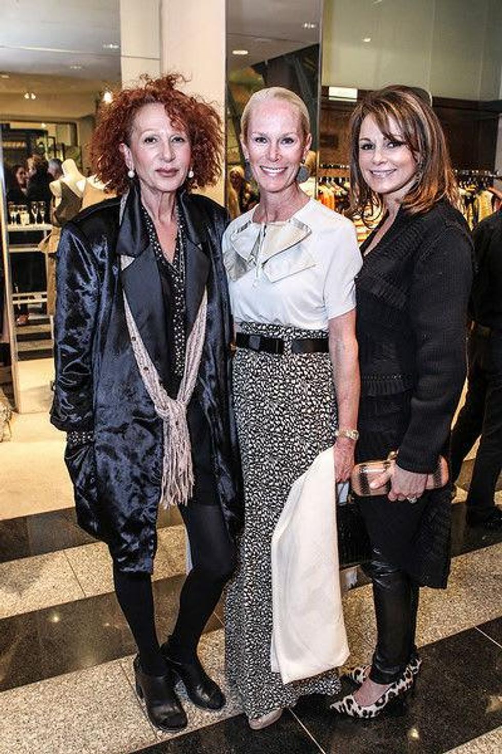 Marina Gray, Dee Dee Lee, Claire Emanuelson