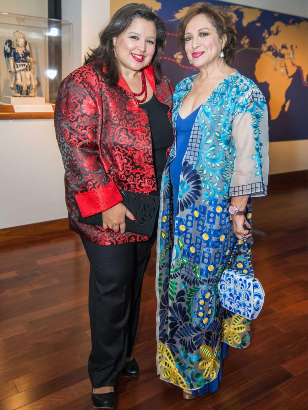 Martha Hinojosa, Clara Hinojosa