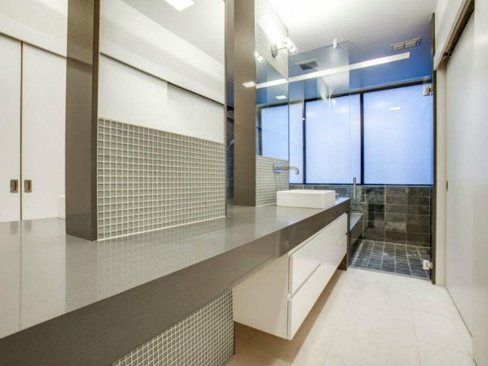 Master bath at 4321 Travis St. in Dallas