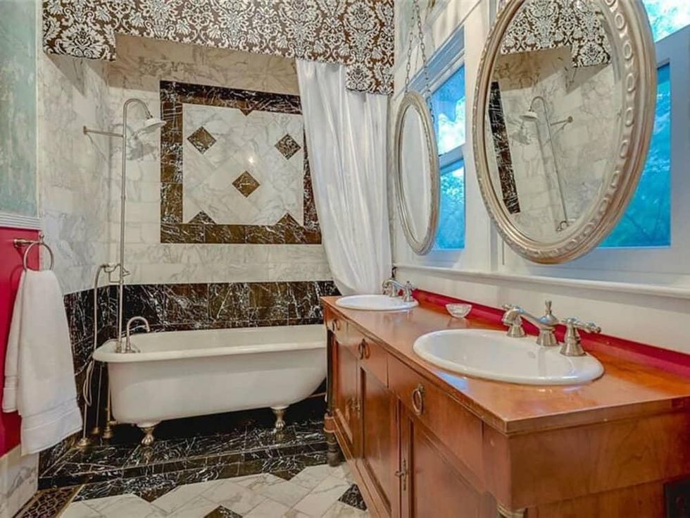 Master bathroom at 701 S. Clinton Ave. in Oak Cliff