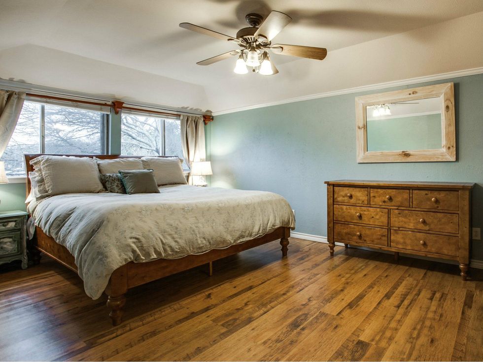 Master bedroom at 1500 Stoneham Place in Richardson