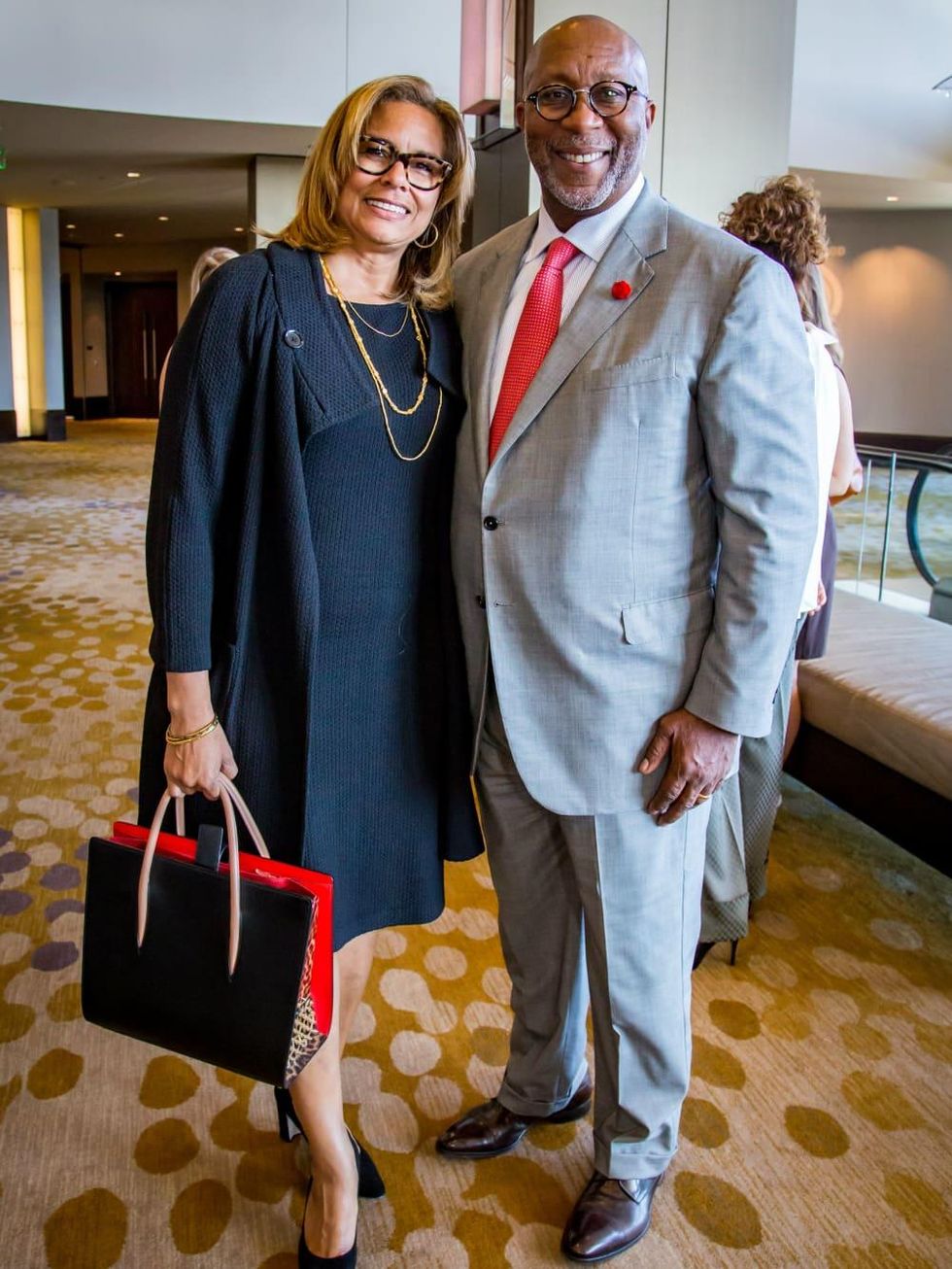 Matrice Ellis-Kirk, Ron Kirk