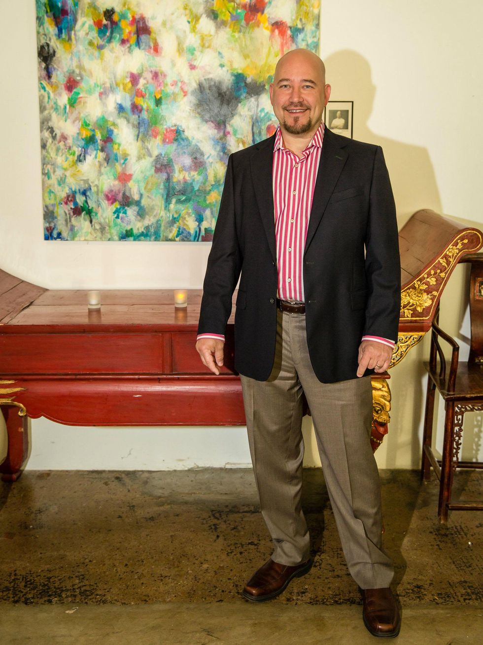 Matt Kaplinsky with his painting, art for the heart auction