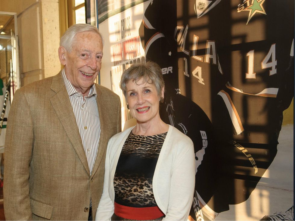 Max Wells, Martha Wells, Texas Sports Legends