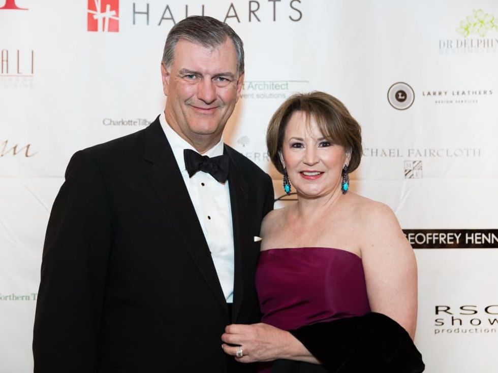 Mayor Mike Rawlings, Micki Rawlings