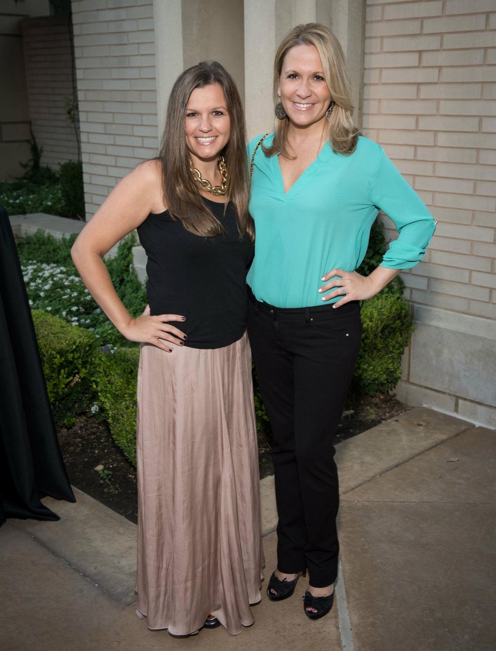 Melissa Cling, Mandy O'Neill at Bubbly Q