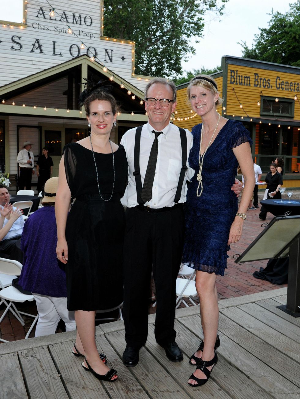 Melissa Prycer, Gary Smith, Leigh Parks, History with a Twist