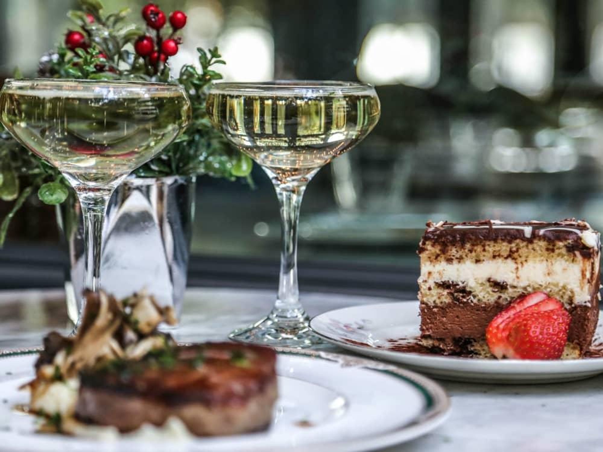 Mercat Bistro dessert and champagne