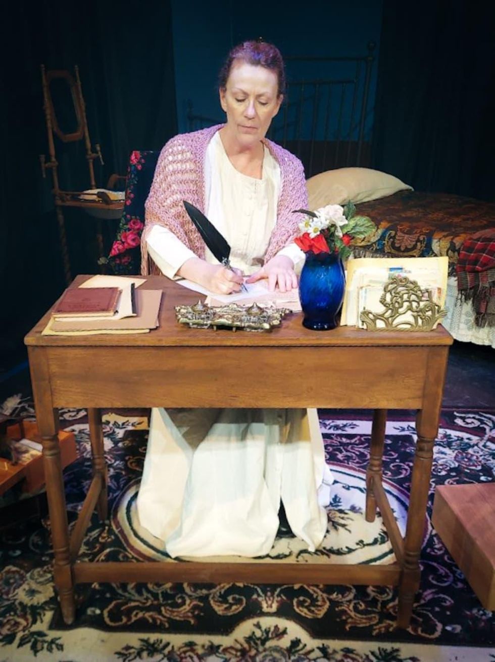 Mesquite Arts Theatre presents The Belle of Amherst
