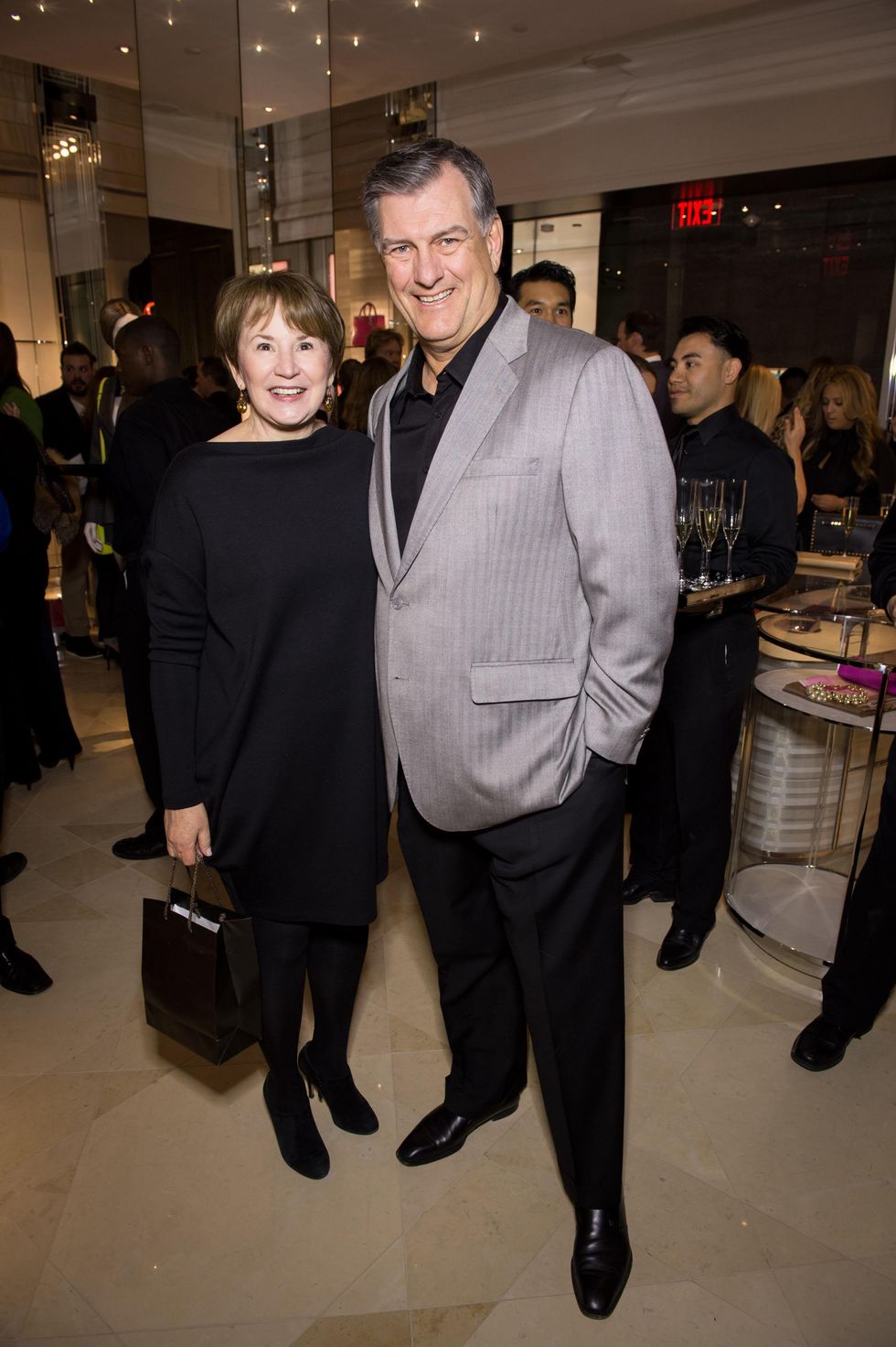 Micki Rawlings, Mike Rawlings