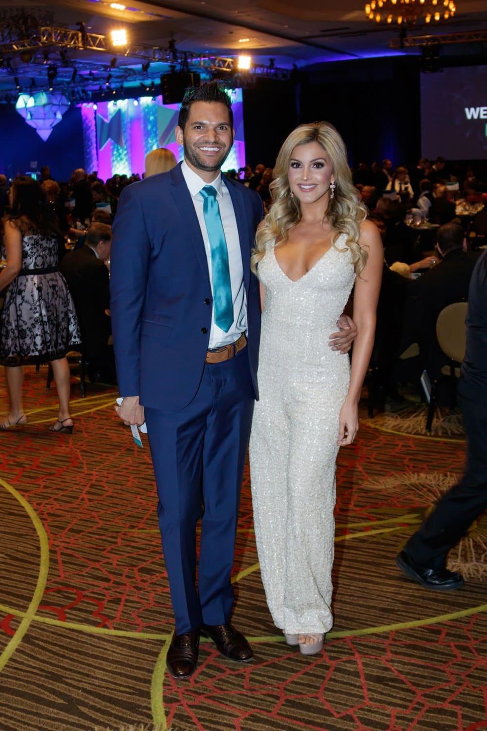 Mike Ross, Katherine Dunn