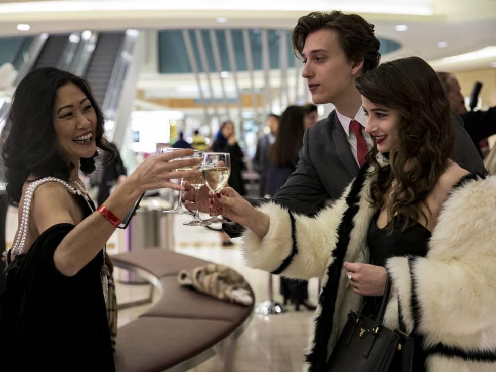 Mindy Loll, Ekaterina Kouznetsova, Michael Dylan