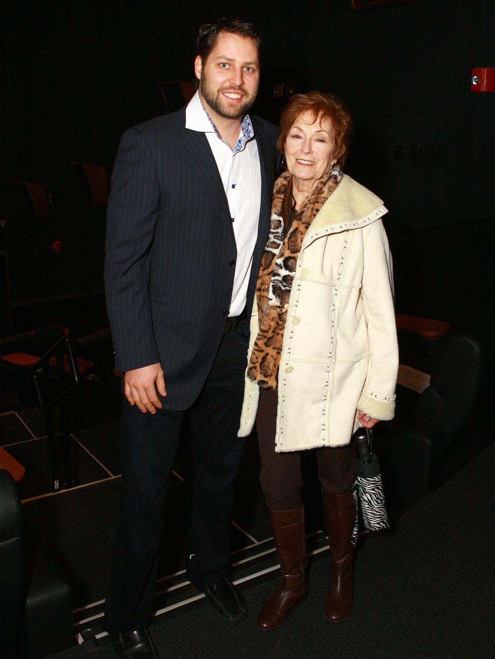 Mitch Kuhn, Wanda Hanes, catching fire hunger games premiere viewing party