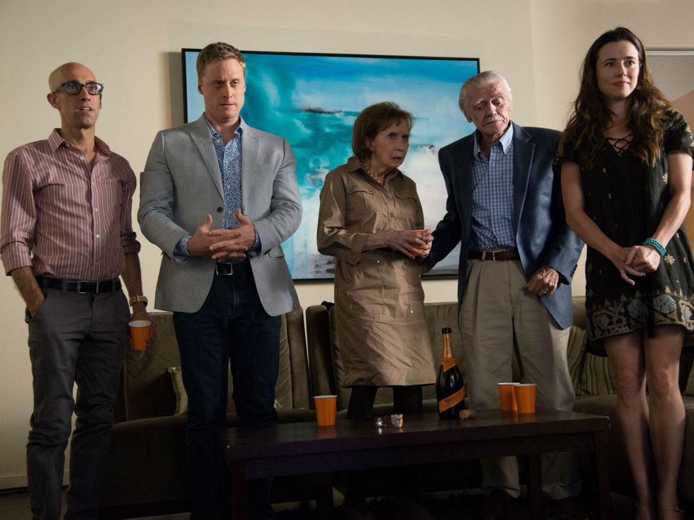 Mitch Silpa, Alan Tudyk, Joyce Hiller Piven, Jack Wallace and Linda Cardellini in Welcome to Me