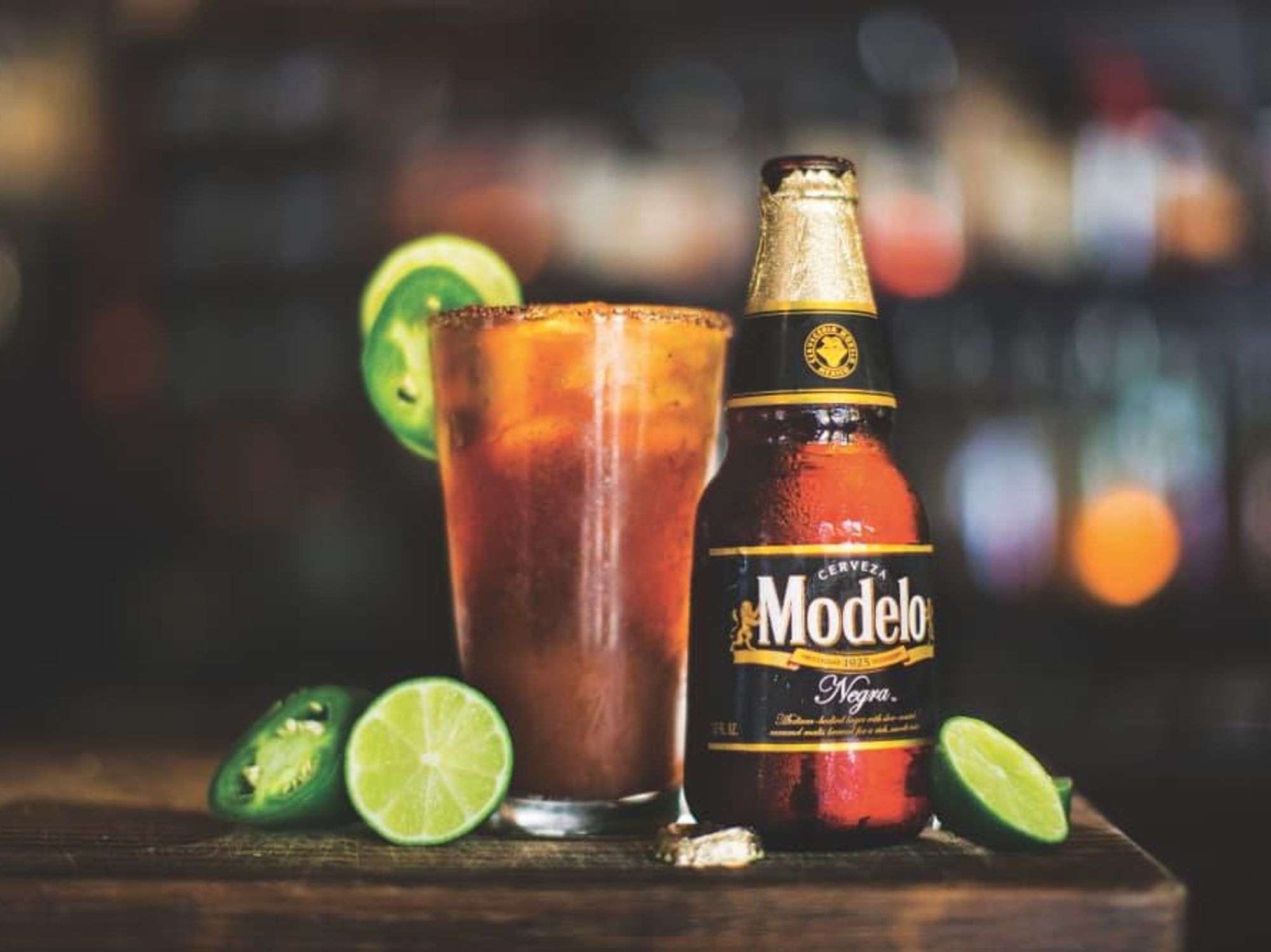 Modelo Negra Michelada