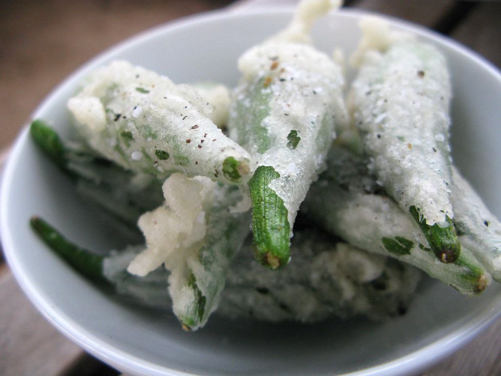 Mot Hai Ba, tempura okra