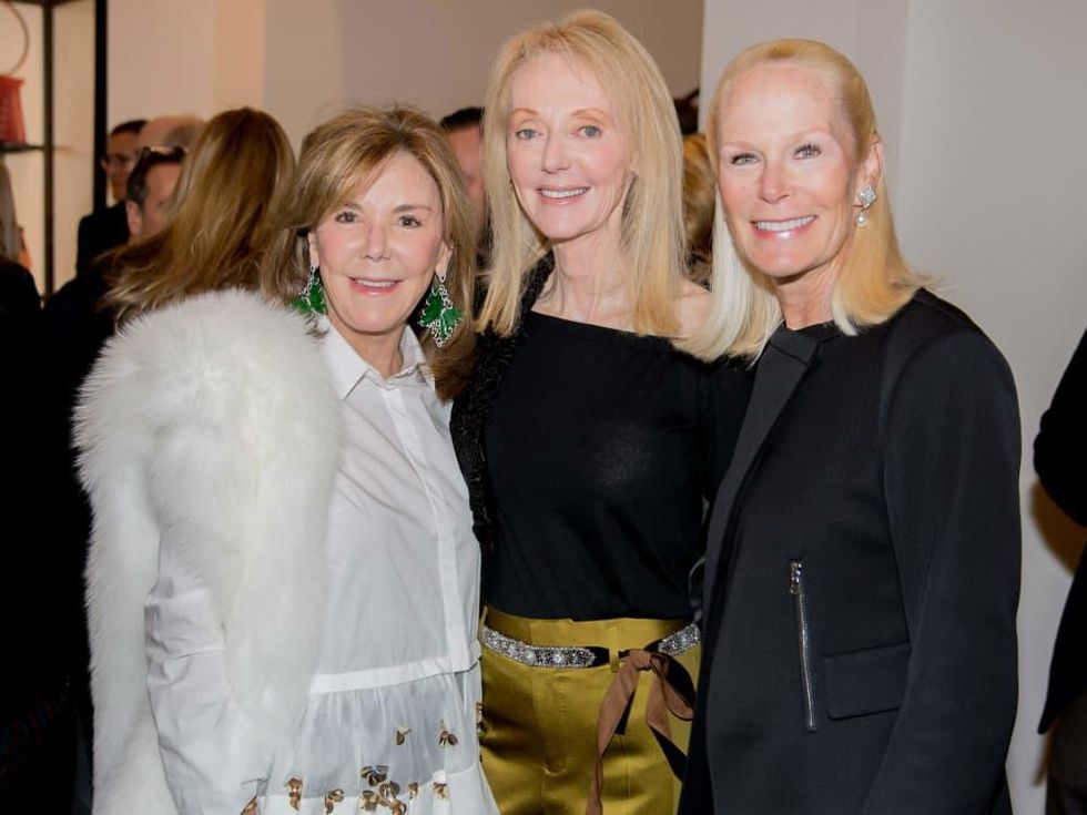 Muffin Lemak, Shelle Sills, DeeDee Lee