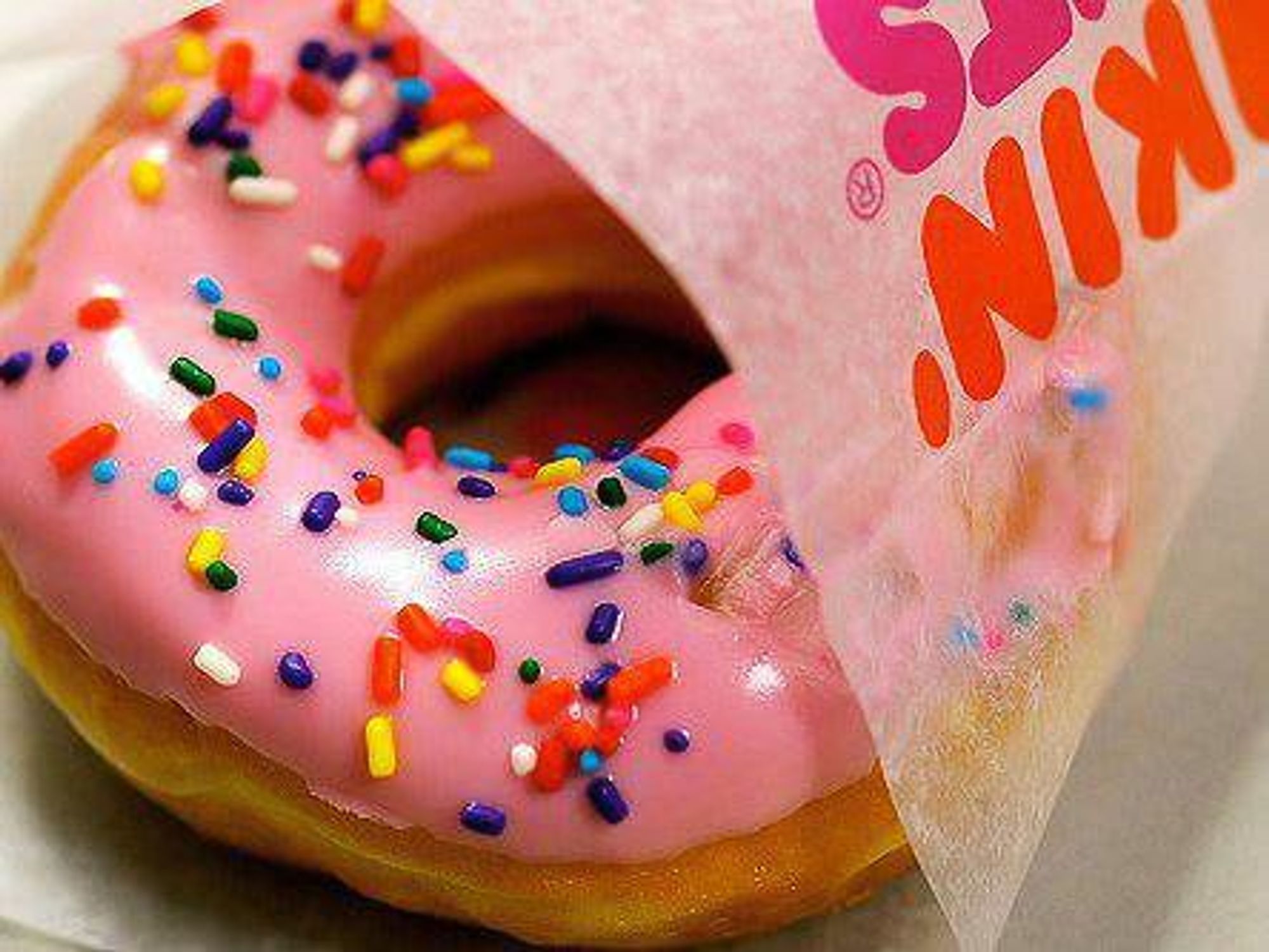 News_Dunkin' Donuts_doughnut_sprinkles