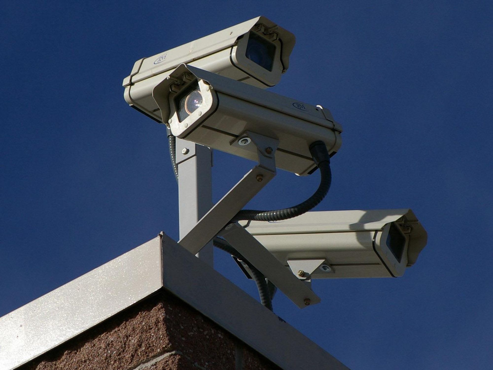 News_surveillance cameras