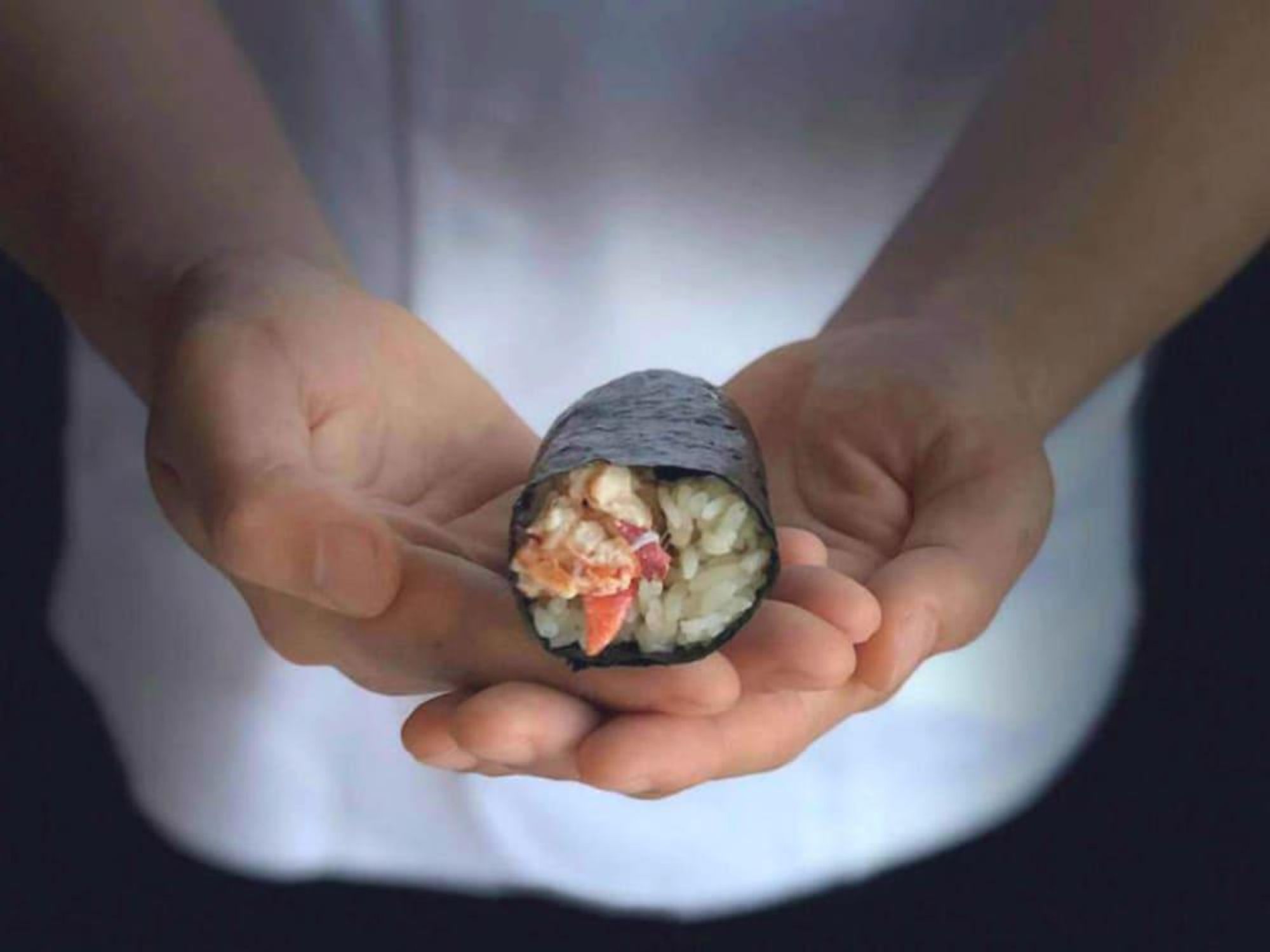Nori handroll