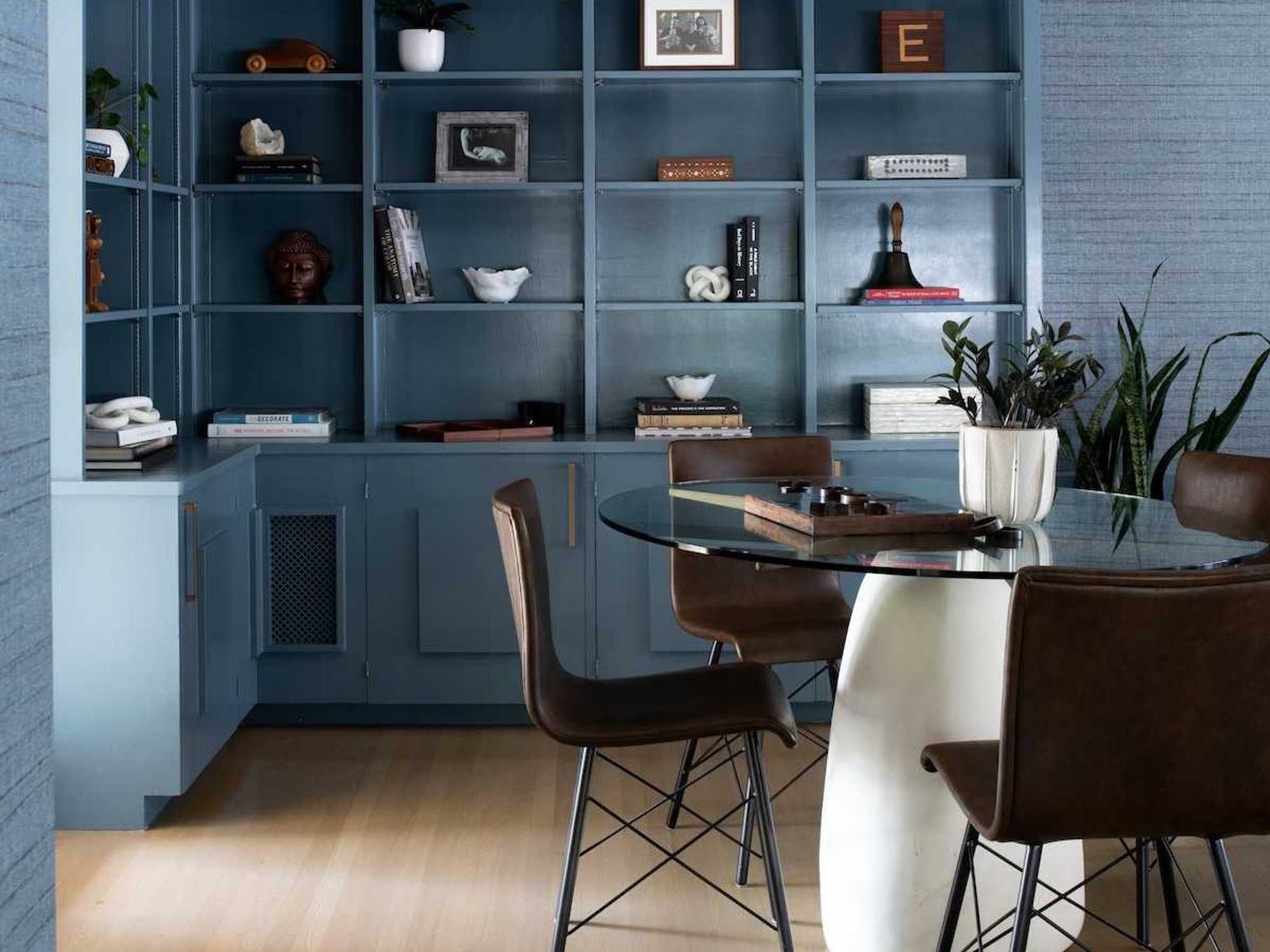 Nostalgic spaces, home library, Houzz summer home design trends 2026