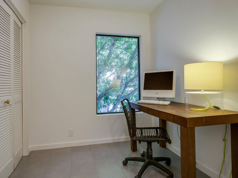 Office at 5990 Lindenshire #125E