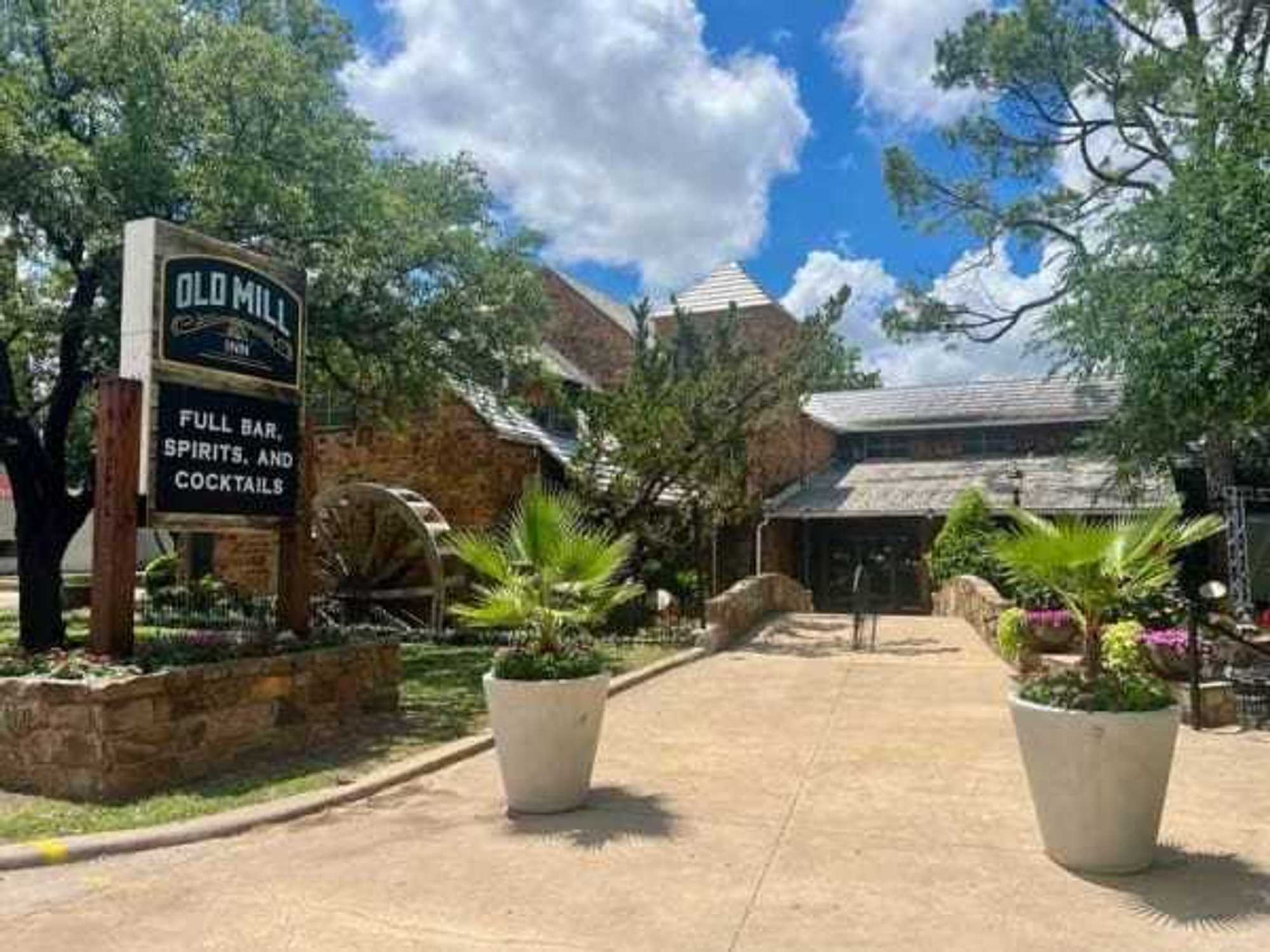 Old Mill Inn at Fair Park