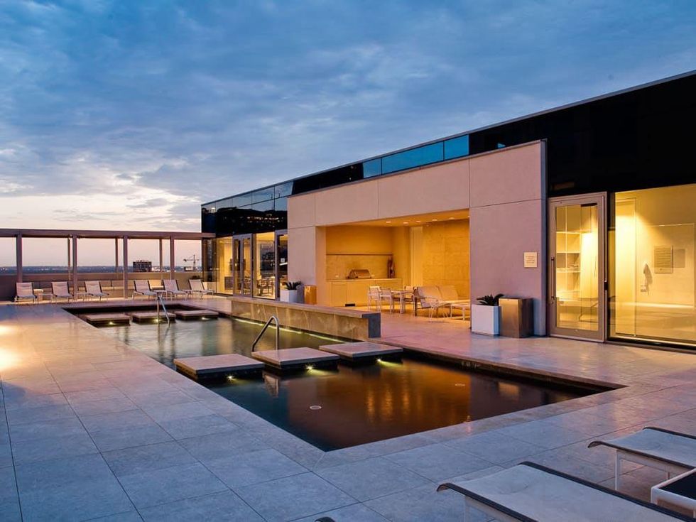 One Arts Plaza, condo