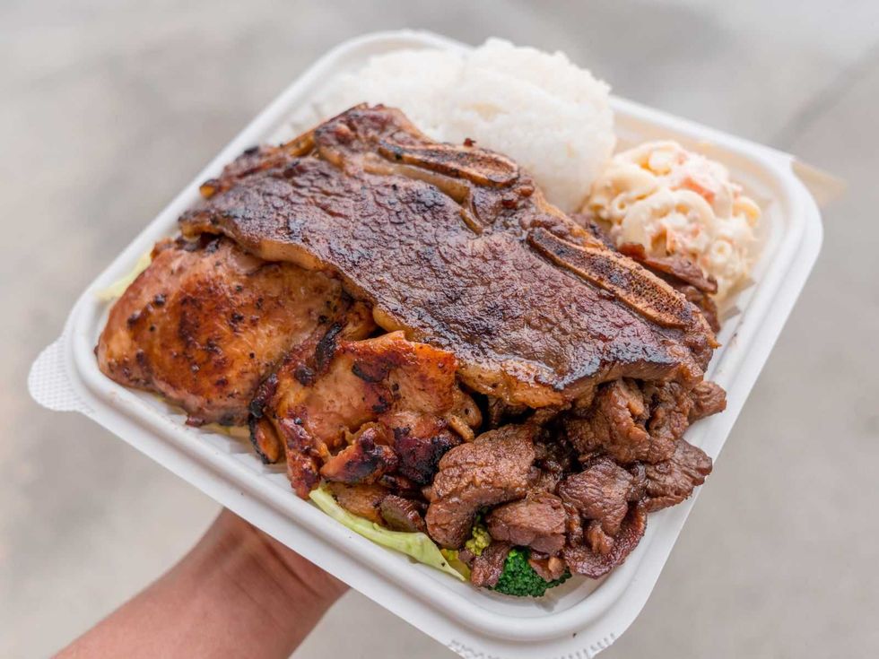 Ono Hawaiian BBQ
