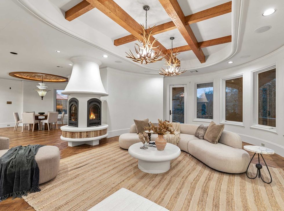 Oxbow Overlook estate