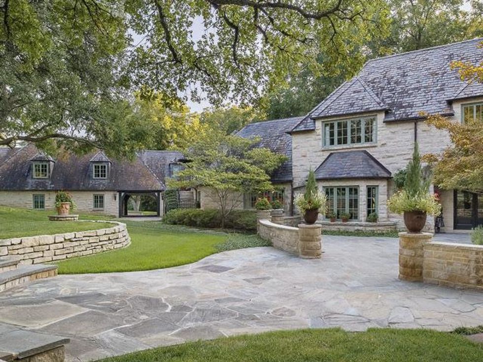 Patio at 4906 Park Ln. in Dallas