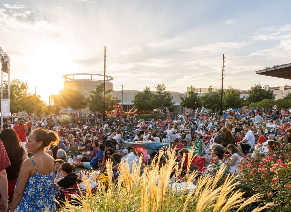 Pecan Street Festival