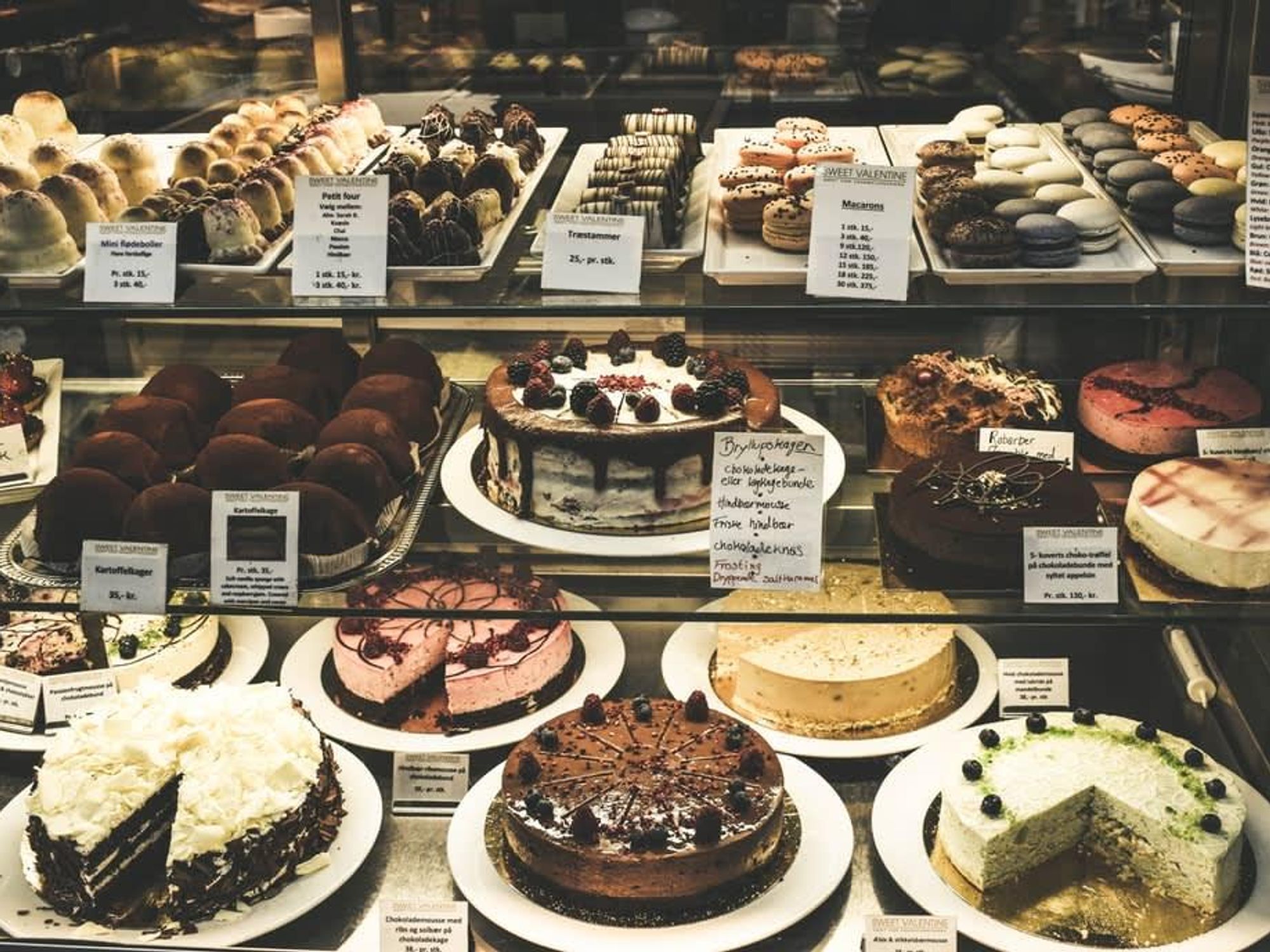 Pietro's Cafe Bakery