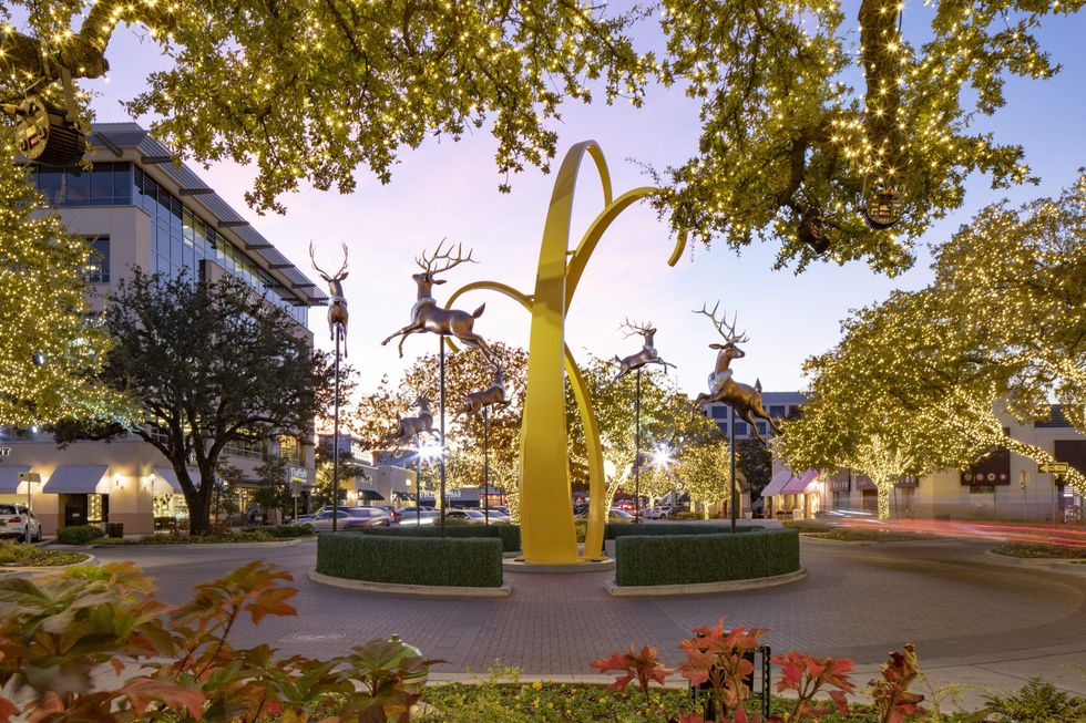 Plaza at Preston Center holiday