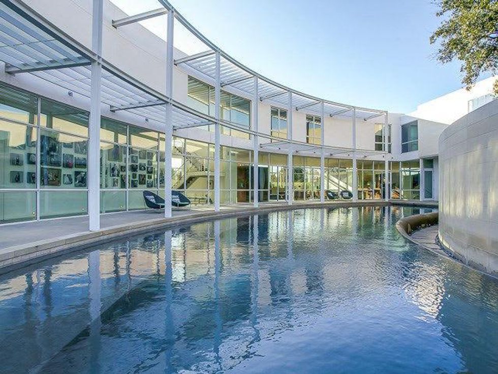 Pool at 6645 Northaven Rd. in Dallas