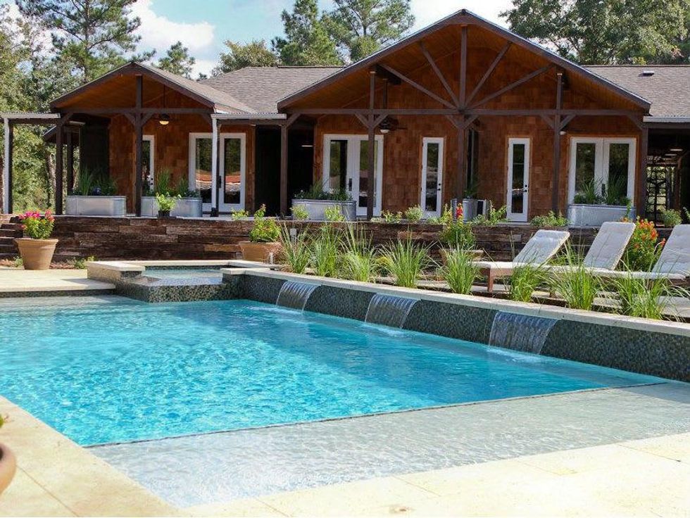 Pool at Deer Lake Lodge